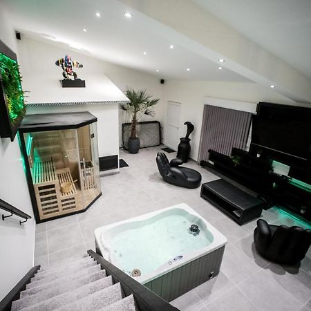 Mezza 47 Spa Precy-sur-Oise ภายนอก รูปภาพ