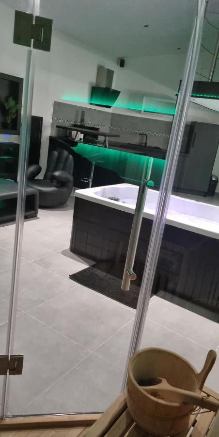 Mezza 47 Spa Precy-sur-Oise ภายนอก รูปภาพ